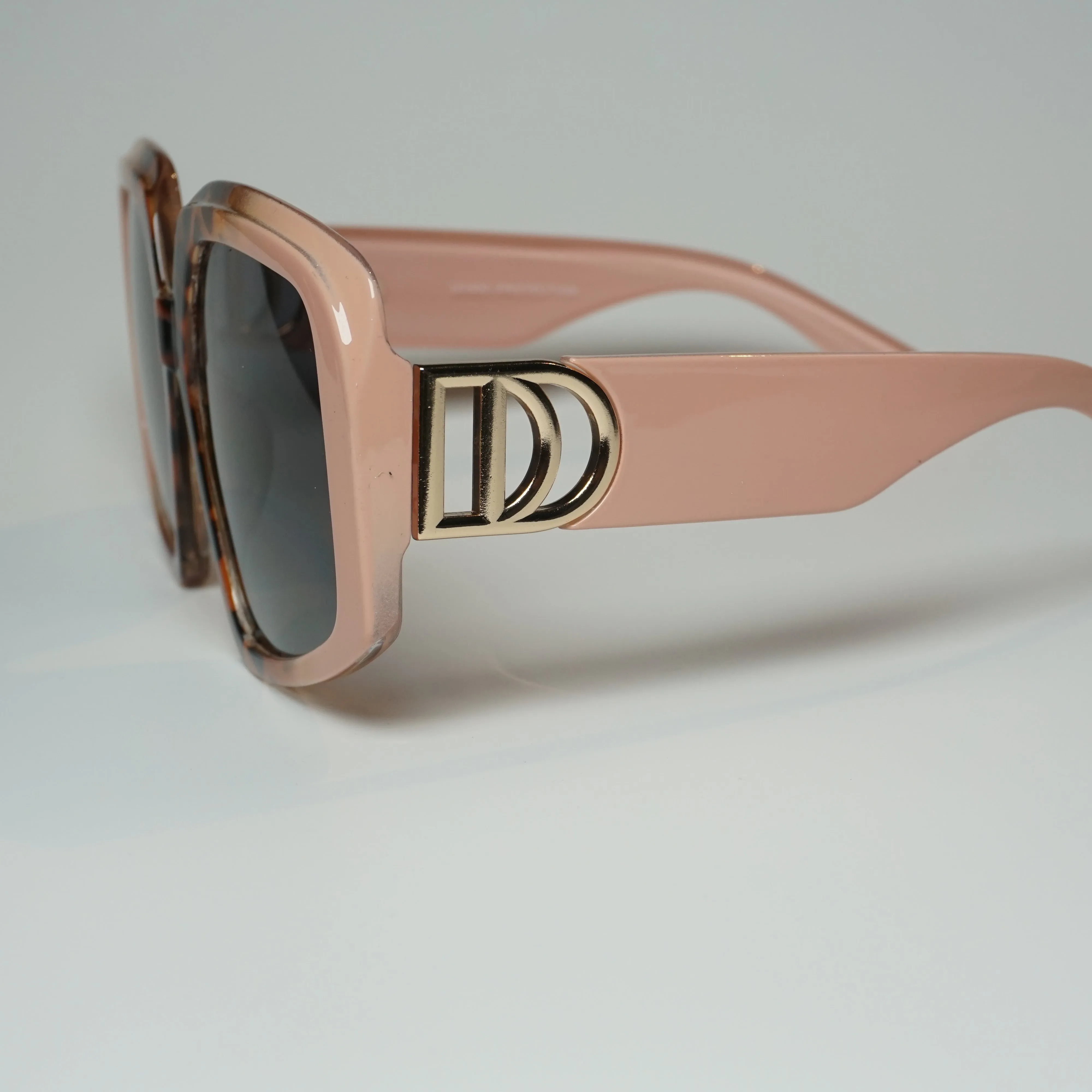 Jovi Posh Oversize Geometric Square Sunglasses